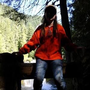 Meet your Posher, Abby